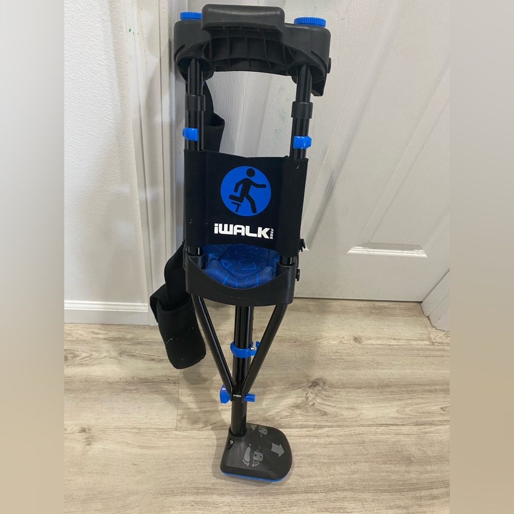 iWALK 3.0 Hands Free Crutch used once
